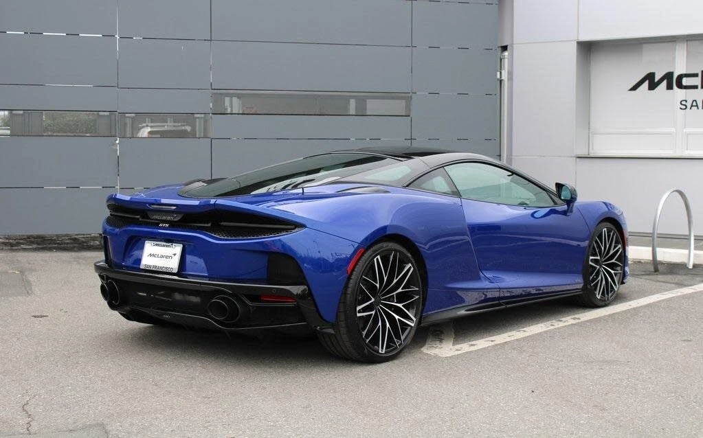 2025 McLaren GT - Image 11 of 31