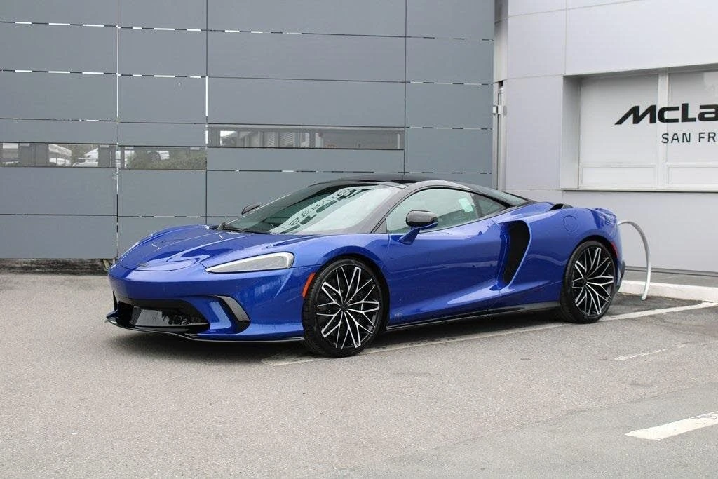 2025 McLaren GT - Image 21 of 31