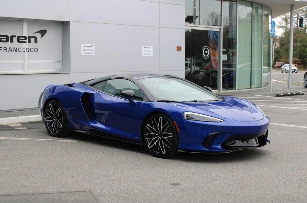 2025 McLaren GT - Image 19 of 31