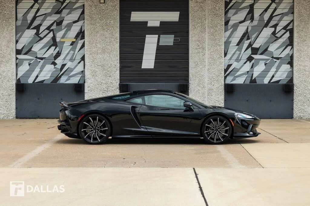 2025 McLaren GT - Image 18 of 31