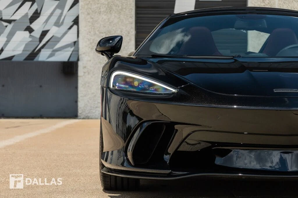 2025 McLaren GT - Image 4 of 31