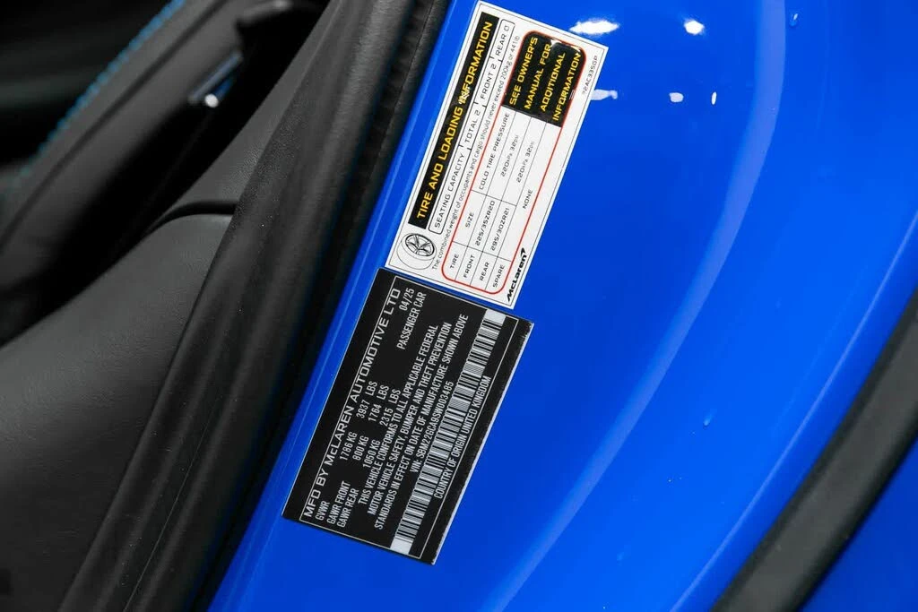 2025 McLaren GT - Image 19 of 31