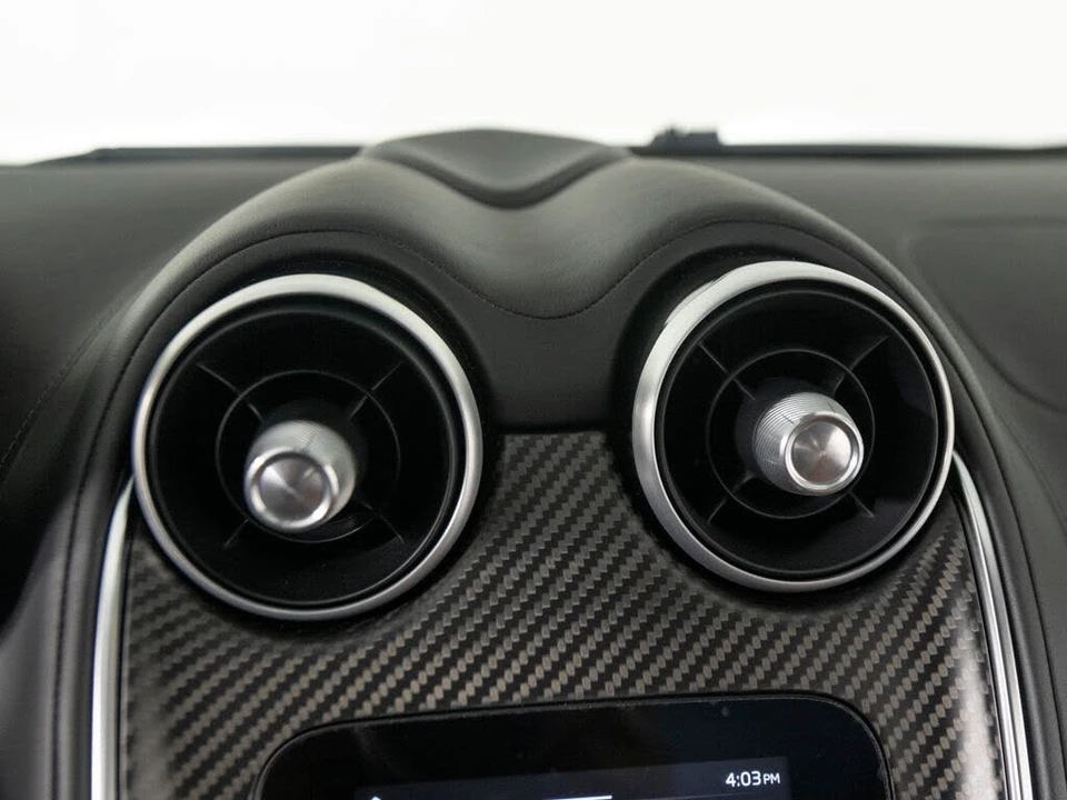 2025 McLaren GT - Image 20 of 31