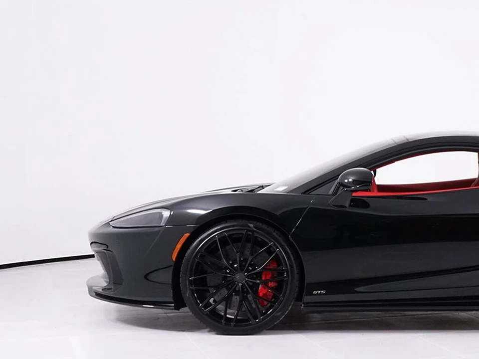2025 McLaren GT - Image 12 of 30
