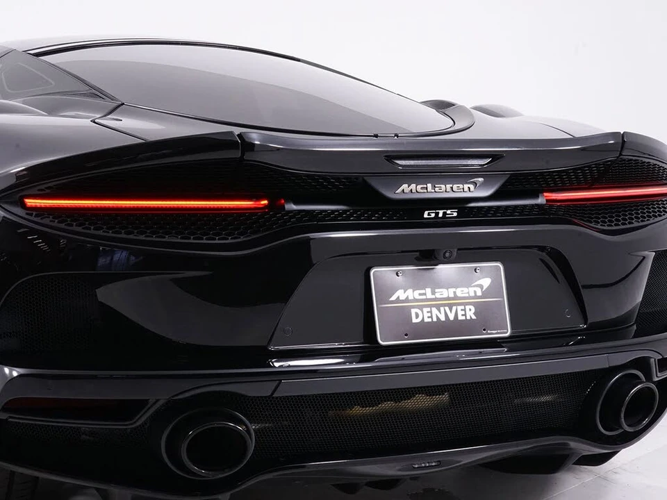 2025 McLaren GT - Image 21 of 30