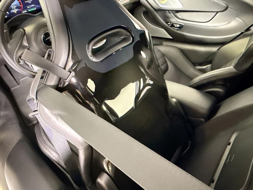 2025 McLaren GT - Image 18 of 29