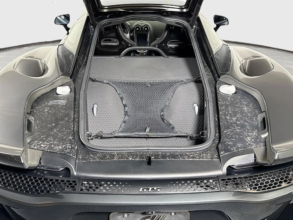 2025 McLaren GT - Image 27 of 29