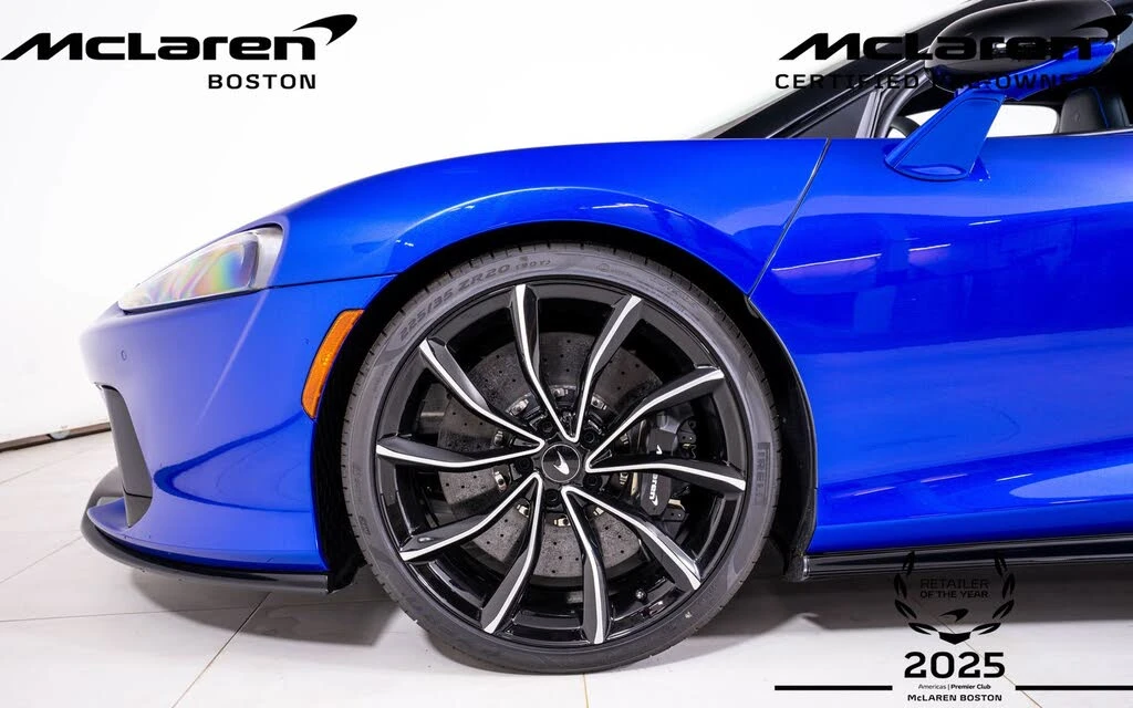 2025 McLaren GT - Image 13 of 16