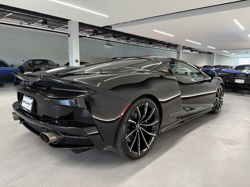 2025 McLaren GT - Image 6 of 16