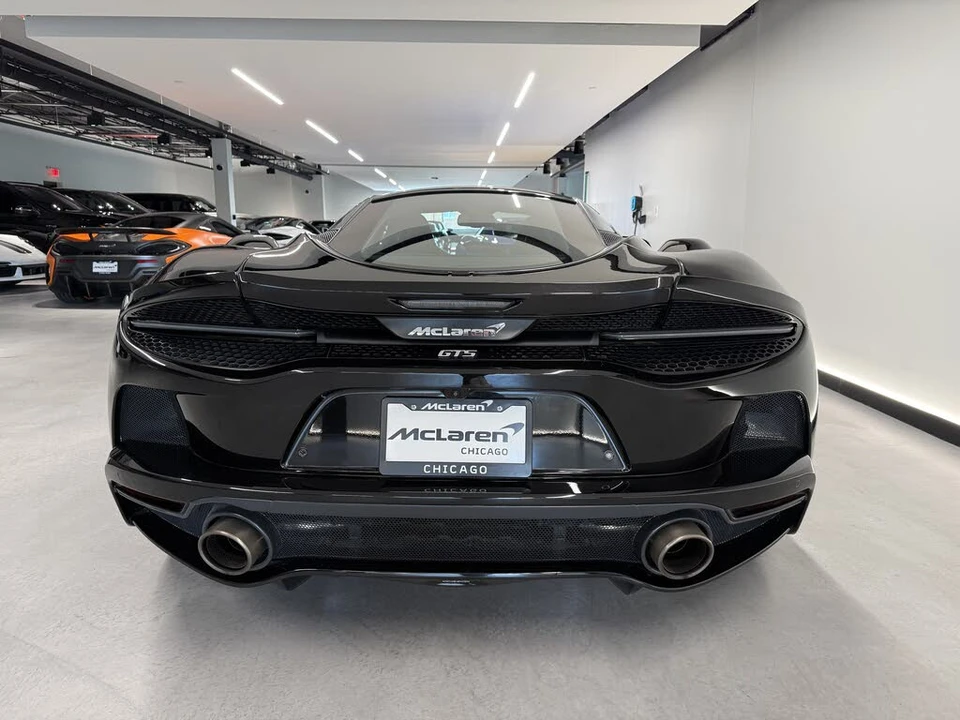2025 McLaren GT - Image 4 of 16
