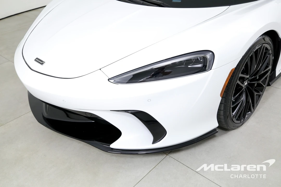 2025 McLaren GT - Image 30 of 31