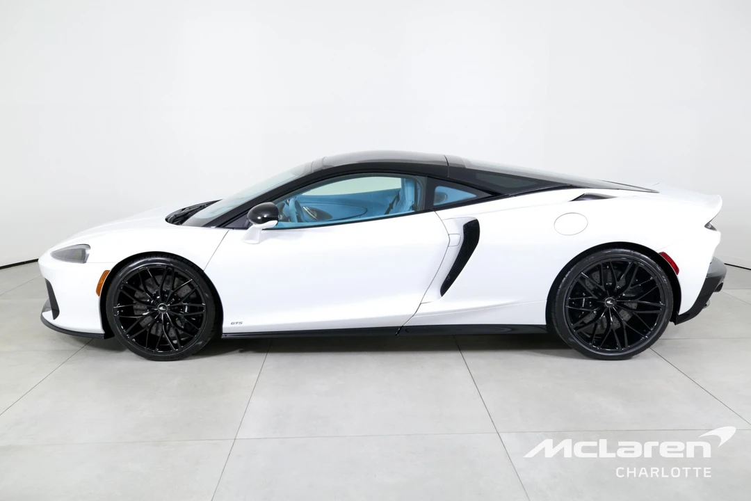 2025 McLaren GT - Image 6 of 12