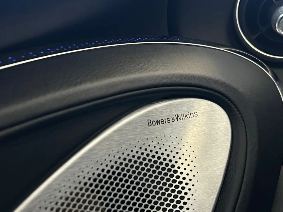 2025 McLaren GT - Image 16 of 31