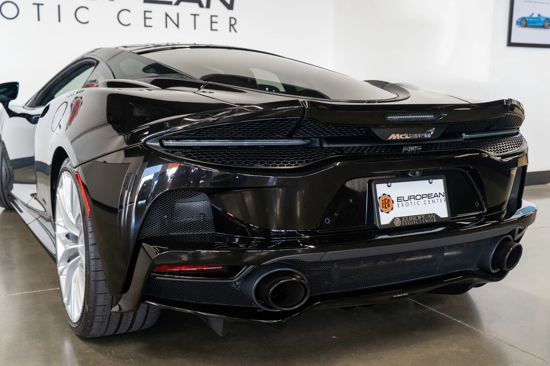 2025 McLaren GT - Image 29 of 31
