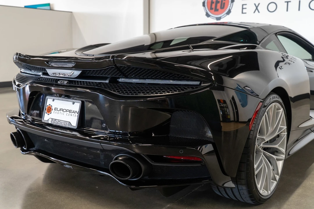 2025 McLaren GT - Image 30 of 31