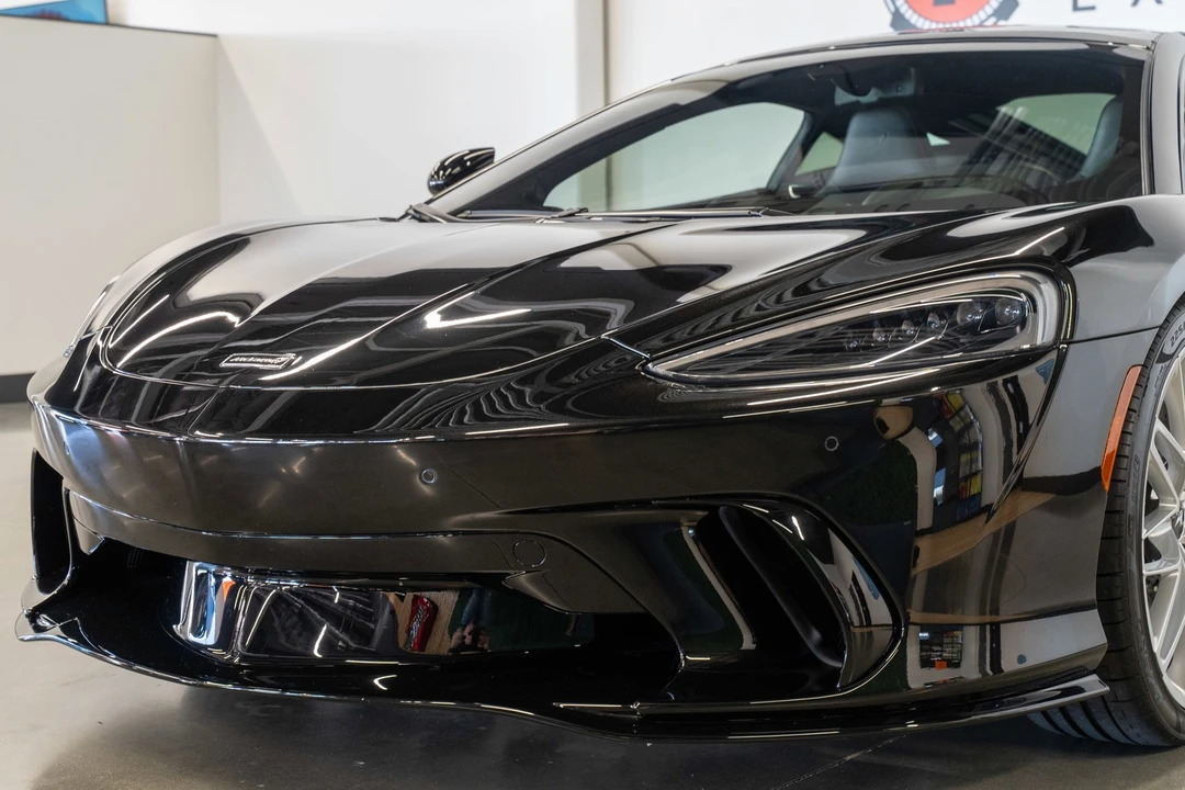 2025 McLaren GT - Image 15 of 31