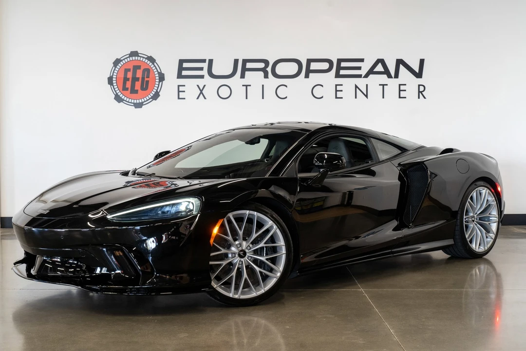 2025 McLaren GT - Image 9 of 31