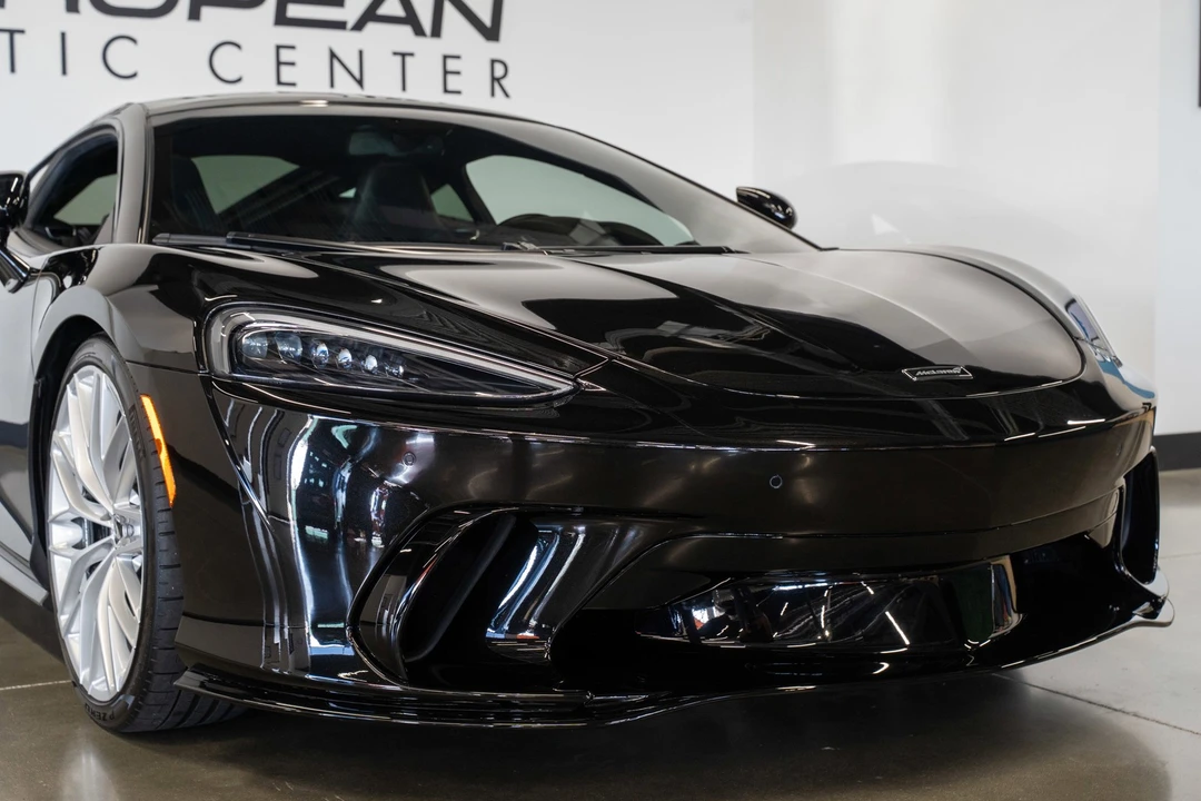 2025 McLaren GT - Image 14 of 31