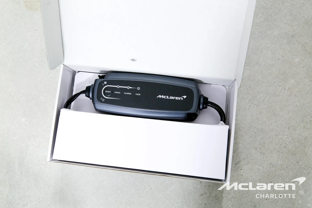 2025 McLaren GT - Image 22 of 31