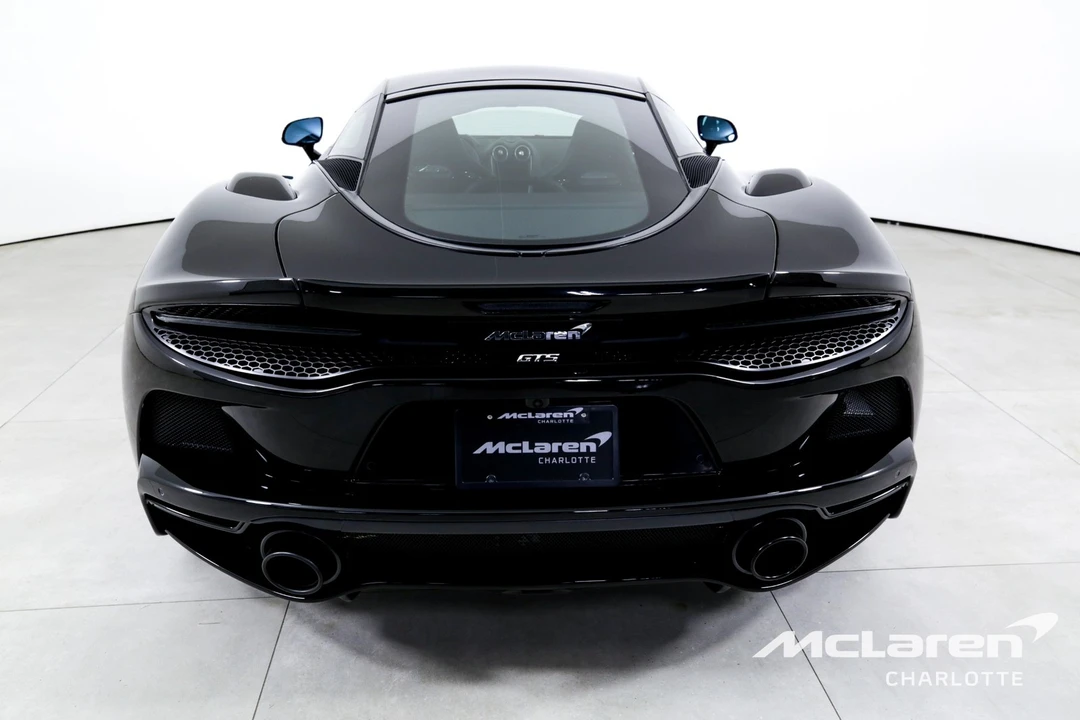 2025 McLaren GT - Image 8 of 31