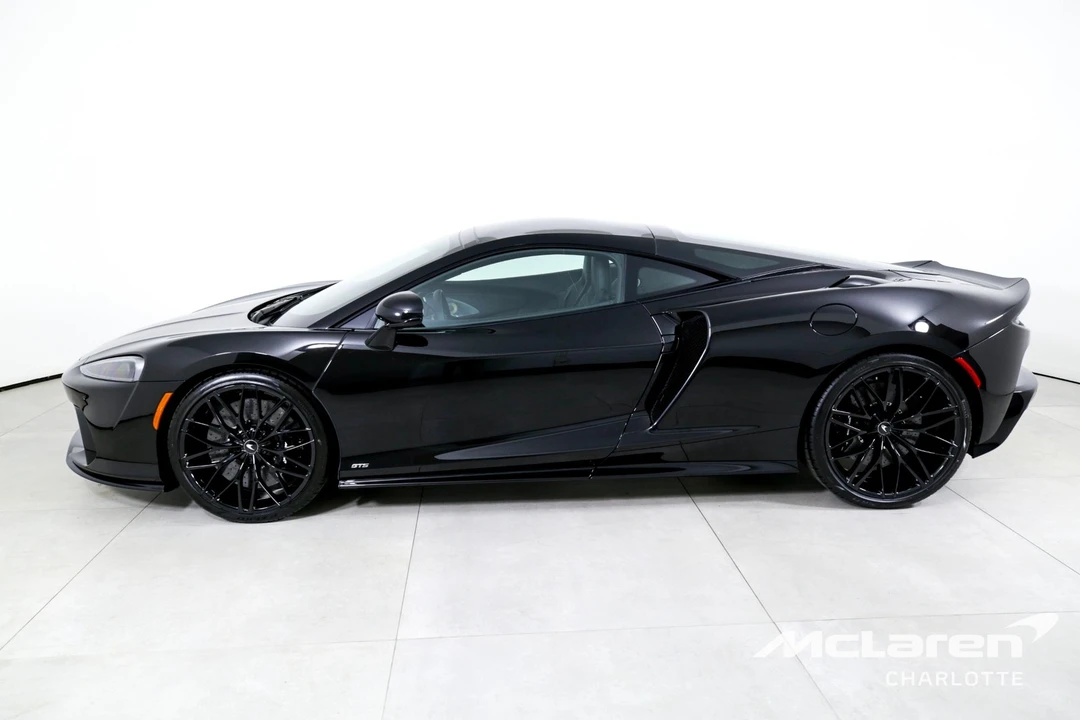 2025 McLaren GT - Image 6 of 31