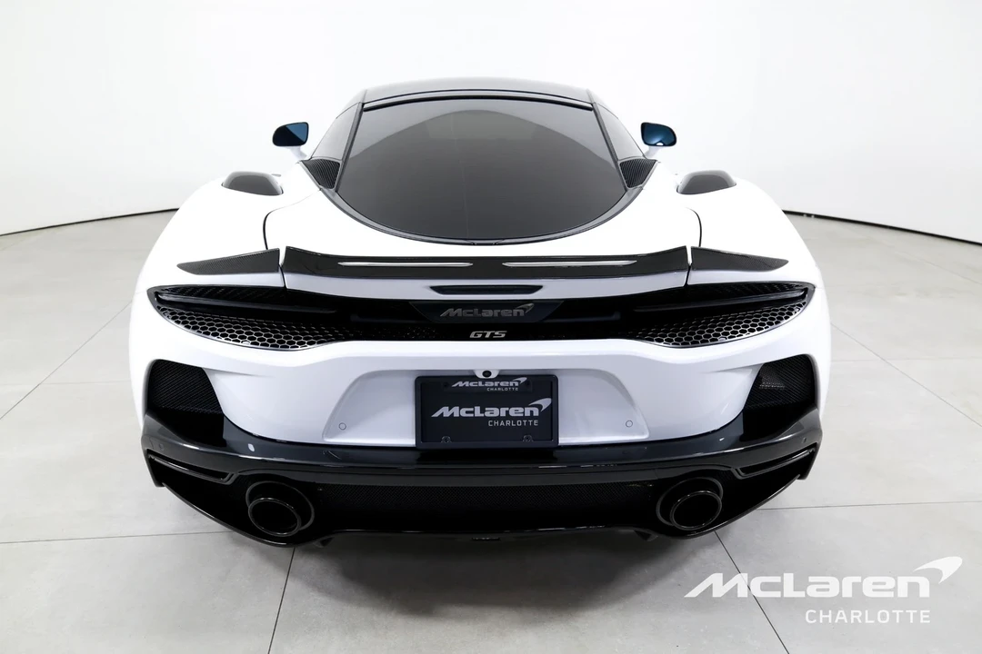2025 McLaren GT - Image 8 of 12