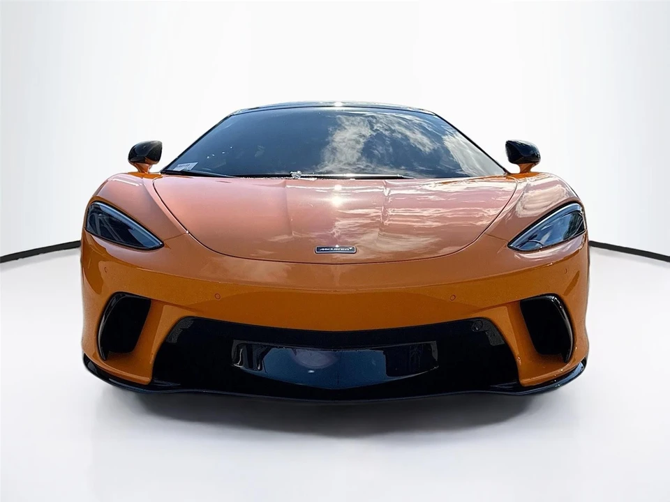 2025 McLaren GT - Image 5 of 21