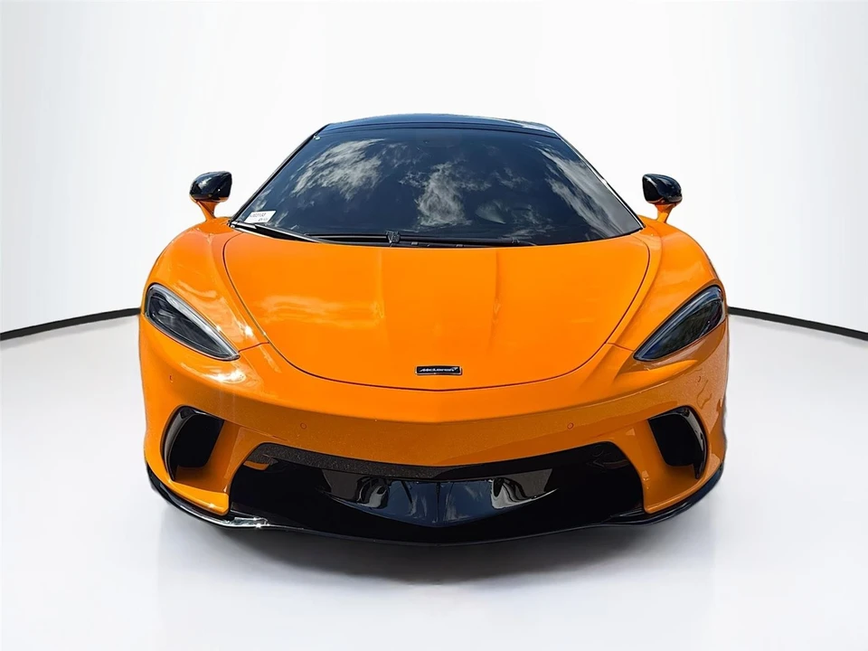 2025 McLaren GT - Image 5 of 21
