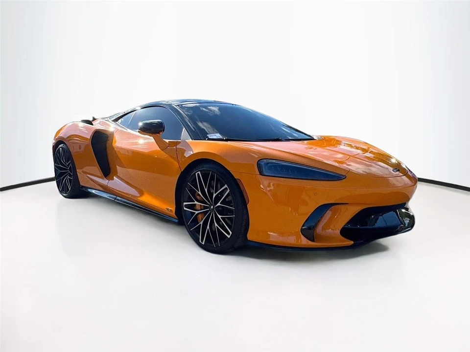 2025 McLaren GT - Image 4 of 21