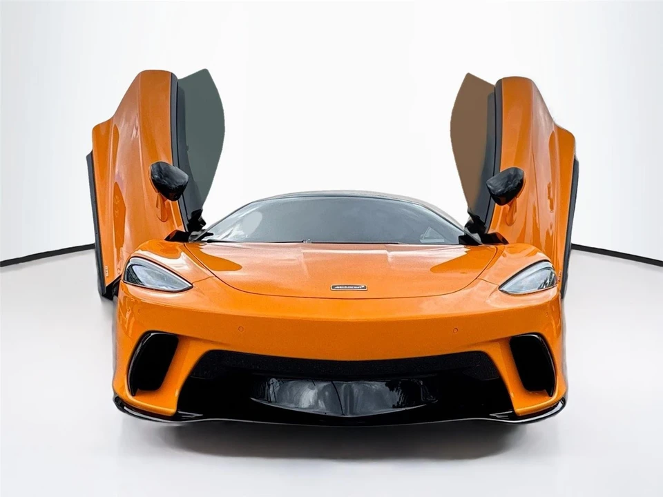 2025 McLaren GT - Image 3 of 21