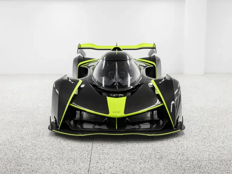 2025 McLaren Solus GT - Image 8 of 31