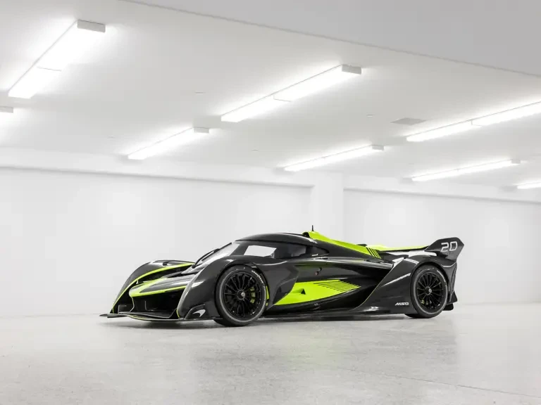 2025 McLaren Solus GT - Image 19 of 31