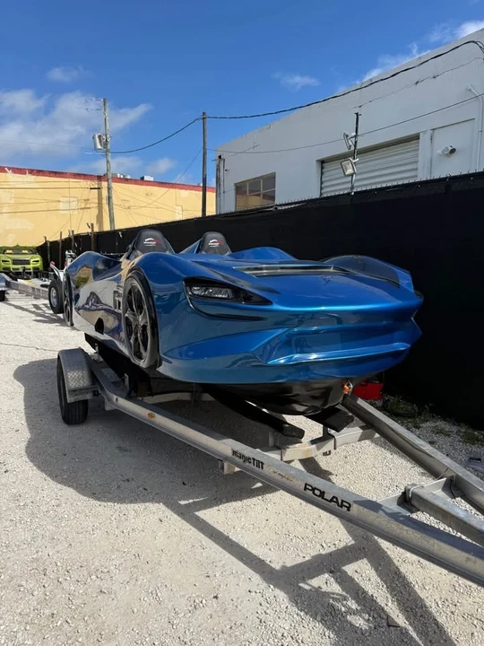 2025 McLaren W1 - Image 4 of 5