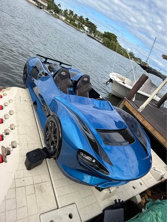 2025 McLaren W1 - Image 4 of 7