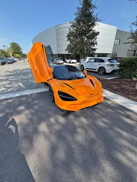 2025 McLaren 750S