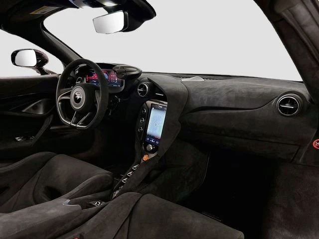 2025 McLaren 750S Spider - Image 14 of 20