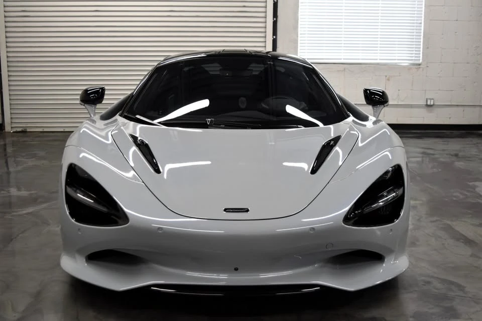 2025 McLaren 750S - Image 3 of 20