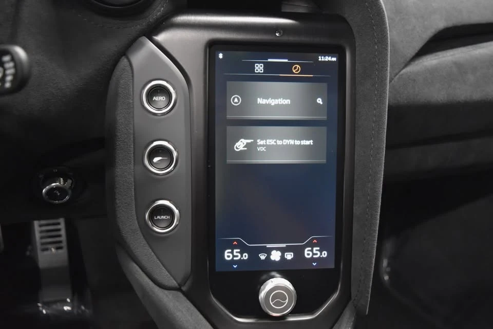 2025 McLaren 750S - Image 19 of 20