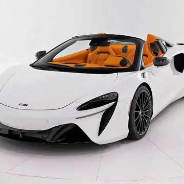 2025 McLaren Artura Spider