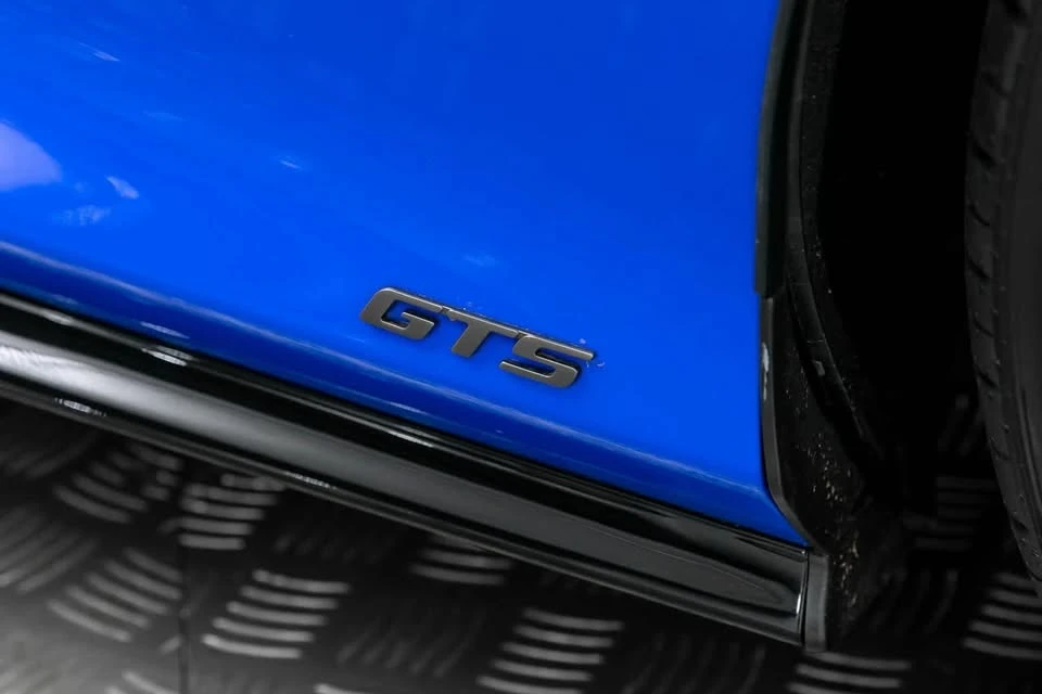 2025 McLaren GT - Image 12 of 20