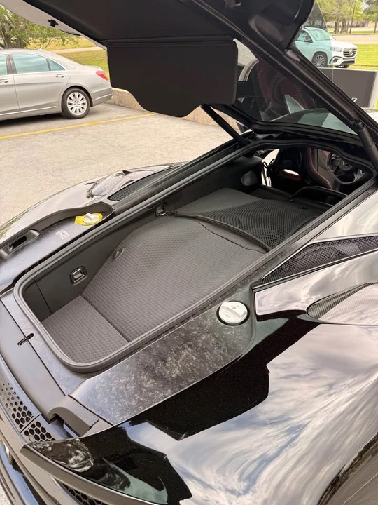 2025 McLaren GT - Image 8 of 13