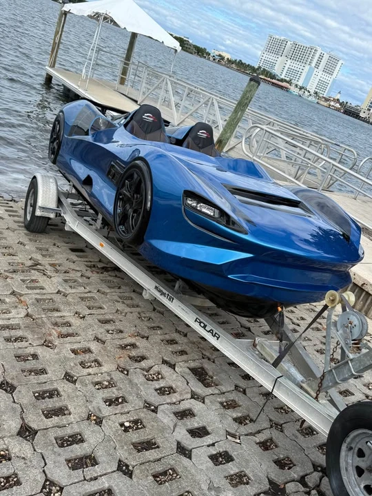 2025 McLaren W1 - Image 2 of 6