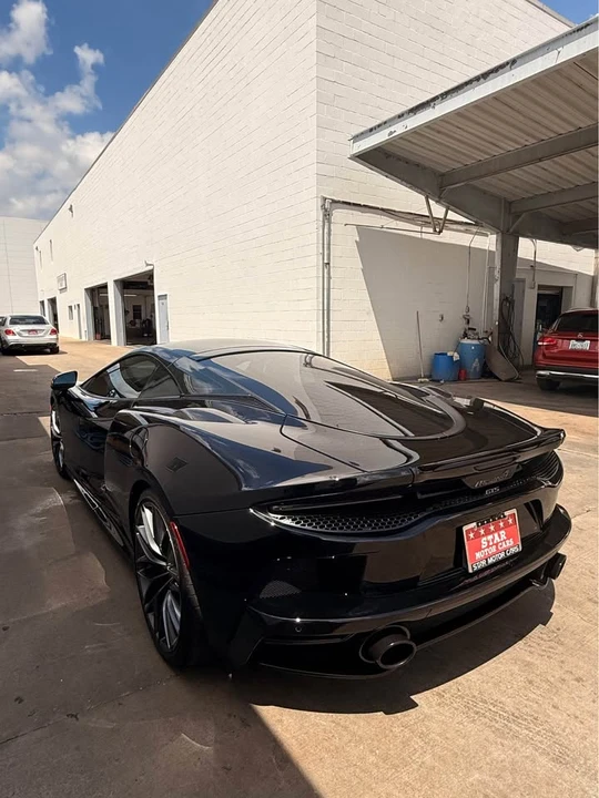 2025 McLaren GT - Image 17 of 20