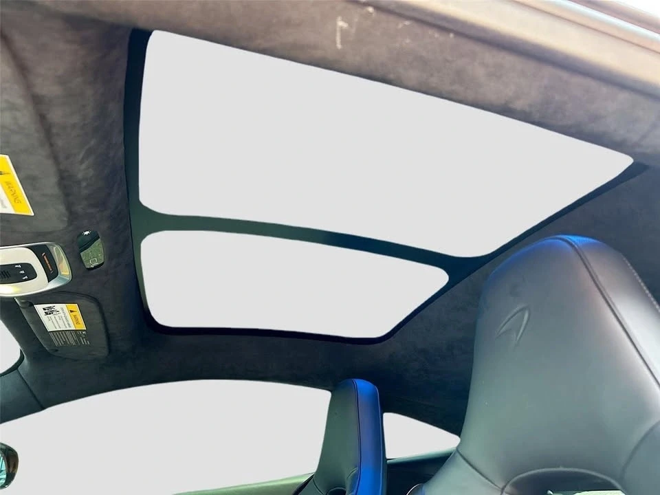 2025 McLaren GT - Image 12 of 20