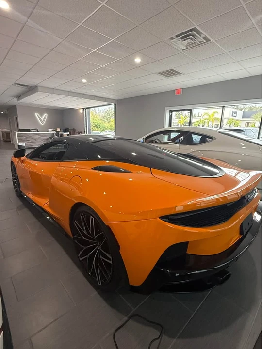 2025 McLaren GT - Image 4 of 6
