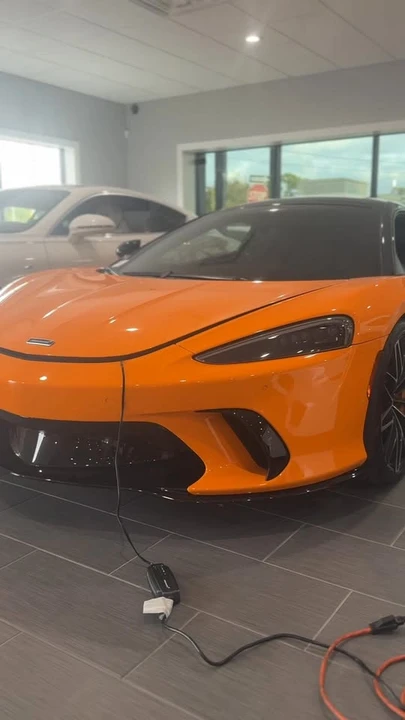 2025 McLaren GT - Image 6 of 6
