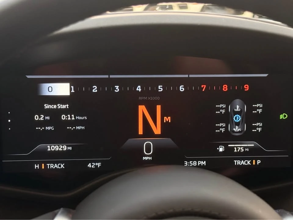 2025 McLaren GT - Image 15 of 20