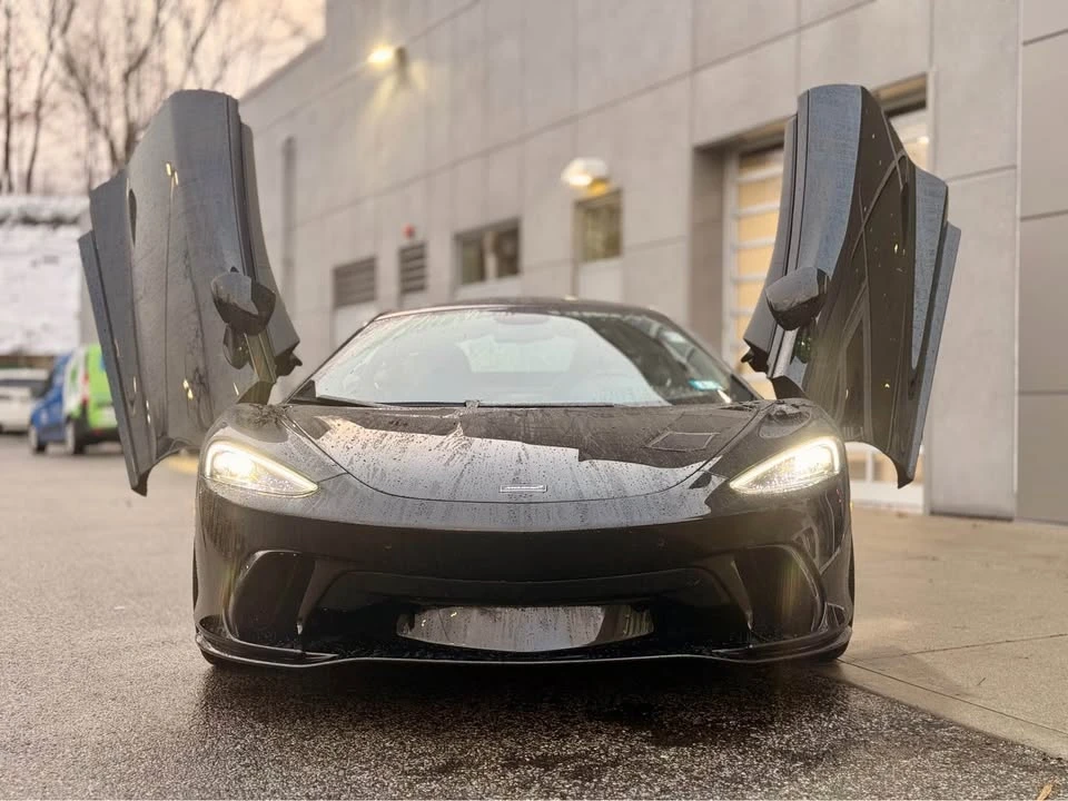 2025 McLaren GT - Image 6 of 20