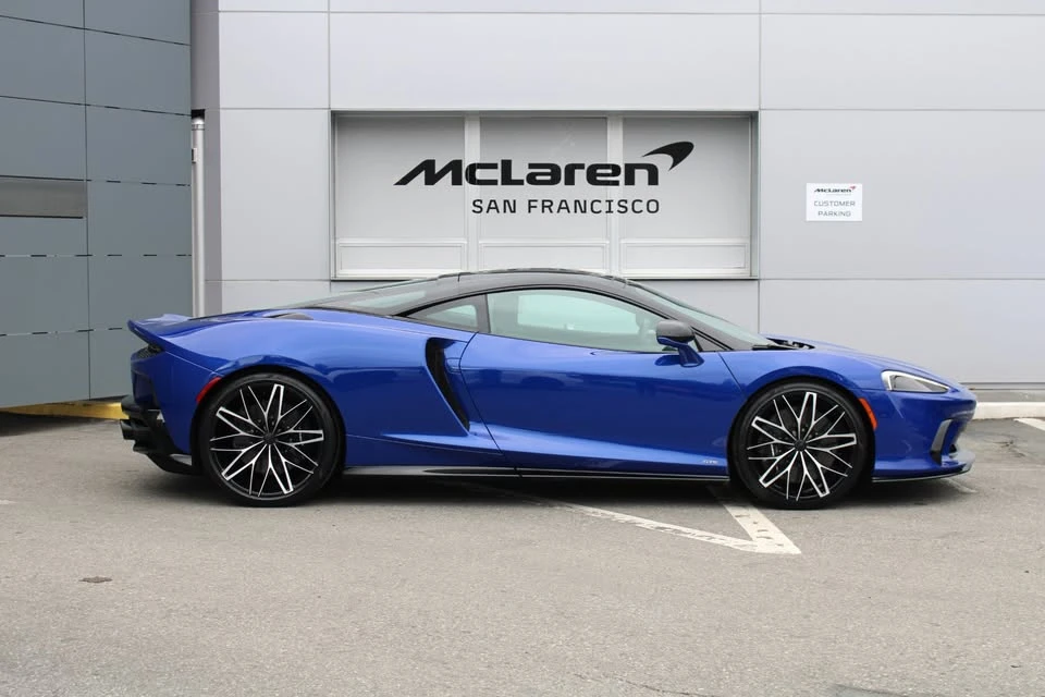 2025 McLaren GT - Image 11 of 20
