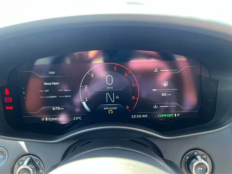 2025 McLaren GT - Image 15 of 17